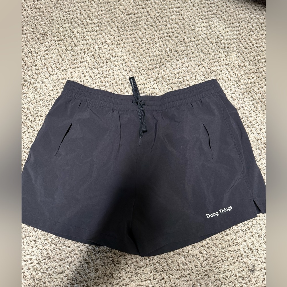 Outdoor Voice Doing Things Black Shorts Size Medium